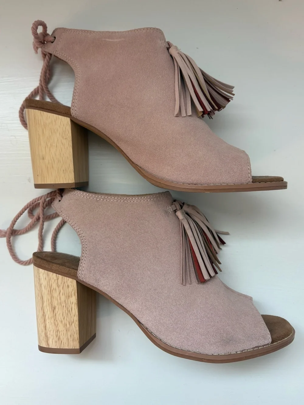 TOMS Elba Blush Suede Peep Toe Wood Block Heel  Womens 10